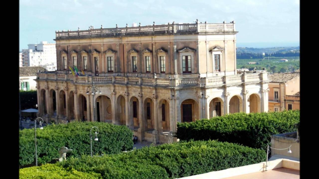 Maride Holiday Noto Ngoại thất bức ảnh